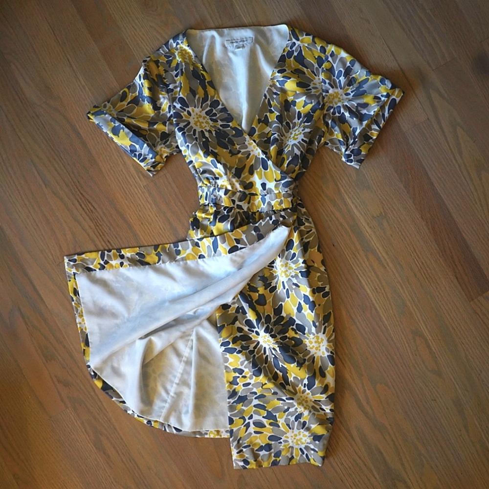 Banana Republic wrap Dress